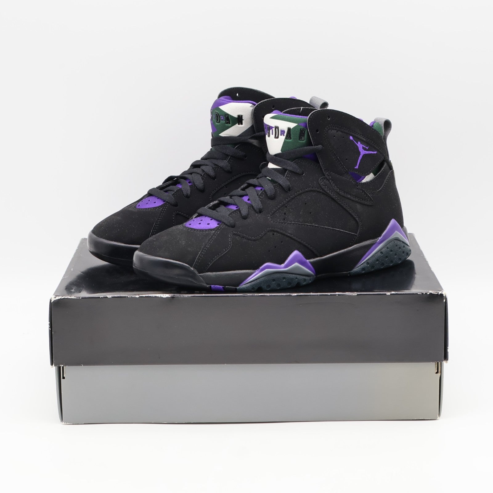 304775-053 Nike Air Jordan 7 "Ray Allen" (Men's)