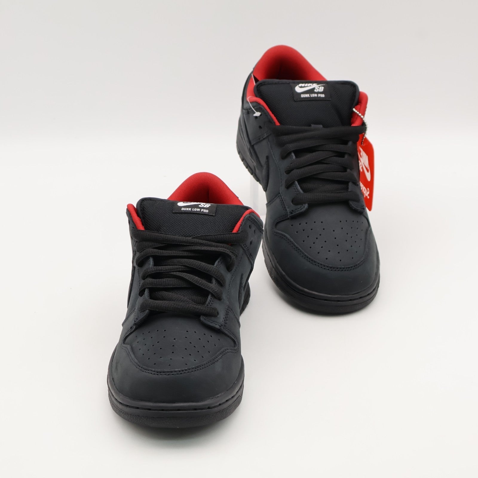 HQ8487-001 Supreme Nike SB Dunk Low Black (25FW Week2) (Men's)
