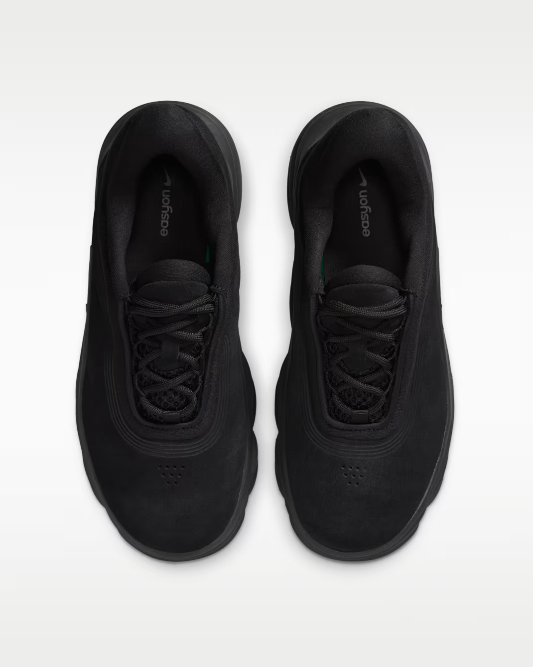 IR0448-001 Nike 24.7 Shoes (Women's)