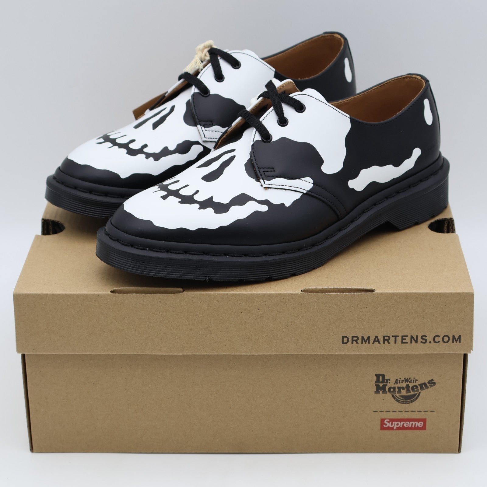 42936001 Supreme Dr.Martens 1461 Skull 3 Eye Shoe Black White (25FW Week14) (Men