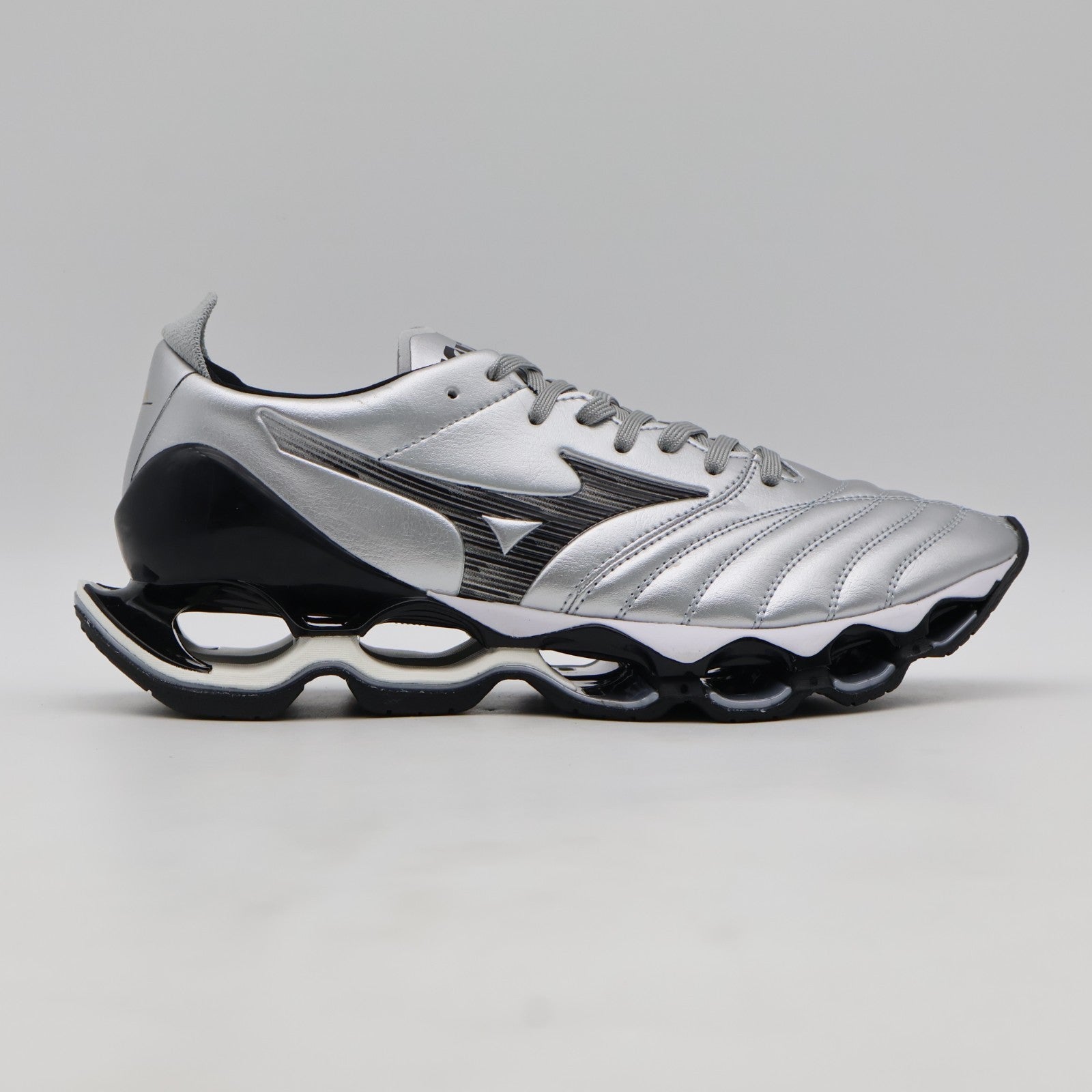 D1GA255103 Mizuno Wave Prophecy Morelia Neo Silver (Men's)
