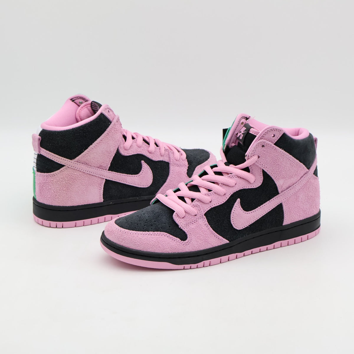CU7349-001 Nike SB Dunk High Pro PRM Invert Celtics (Men's)