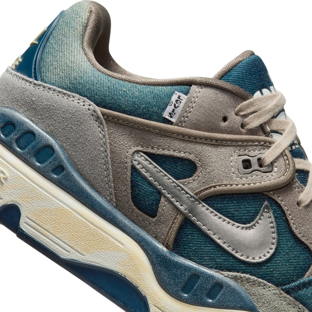 HQ0262-001 NIGOÂ® Ã Levi's Ã Nike Air Force 3 Low Olive Grey ( Men's )