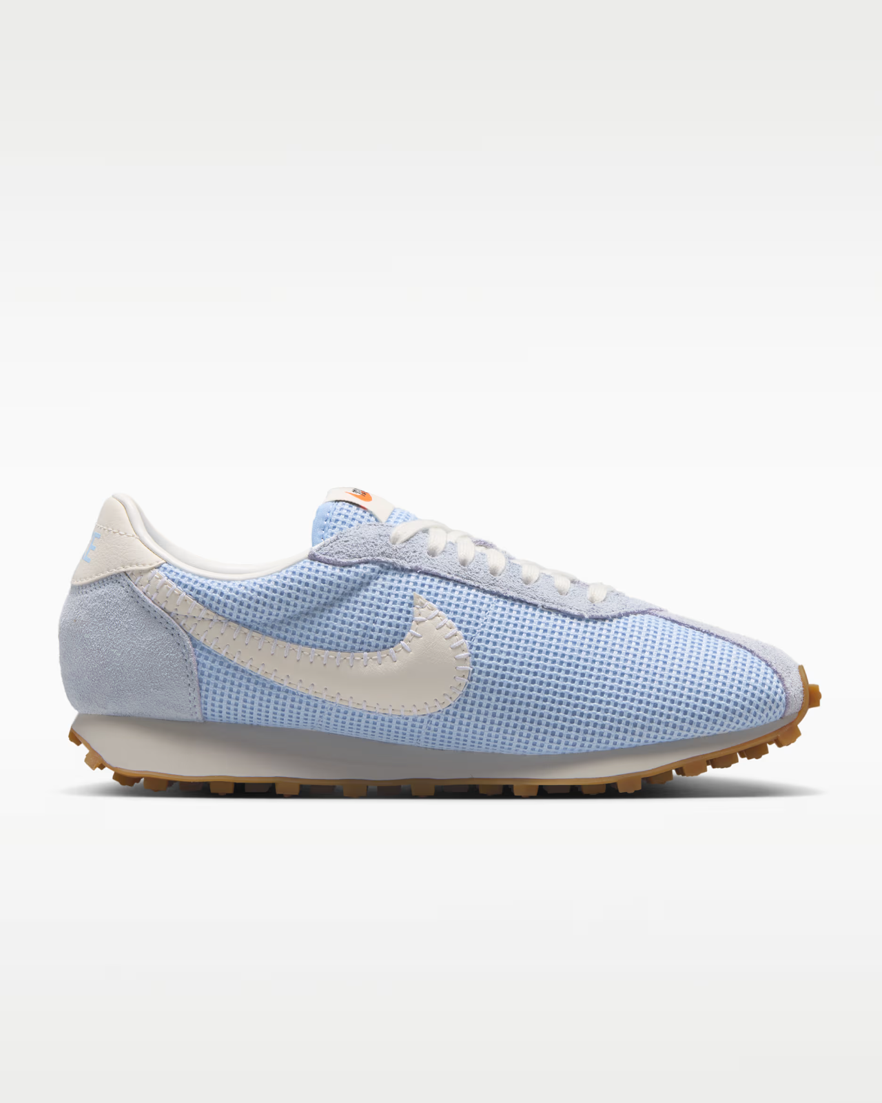 IO0179-400 Nike LD-1000 SE "Hydrogen Blue/White" (Women's)