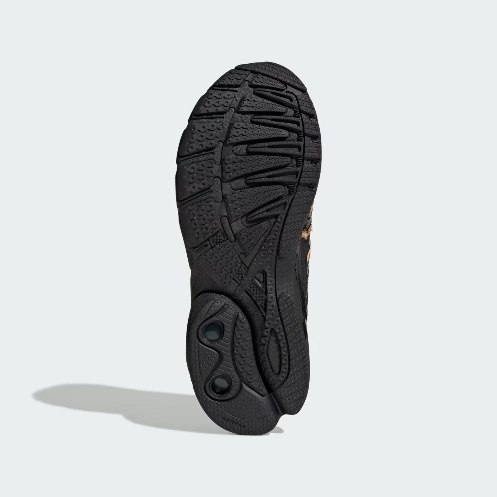 KI4204 adidas  Adistar Control 5 Leopard (Women's)