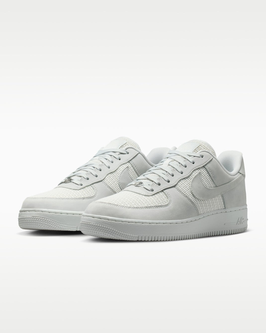 II9807-100 Nike Air Force 1 Low '07 LV8 Off White Summit White (Men's)