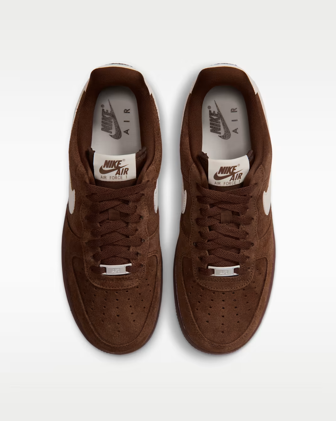 IQ0136-200 Nike AIR FORCE 1 '07 (Women's)