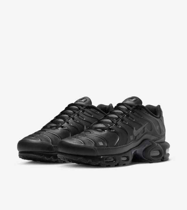 FD7855-001 A-COLD-WALL* Nike Air Max Plus Onyx (Men's)