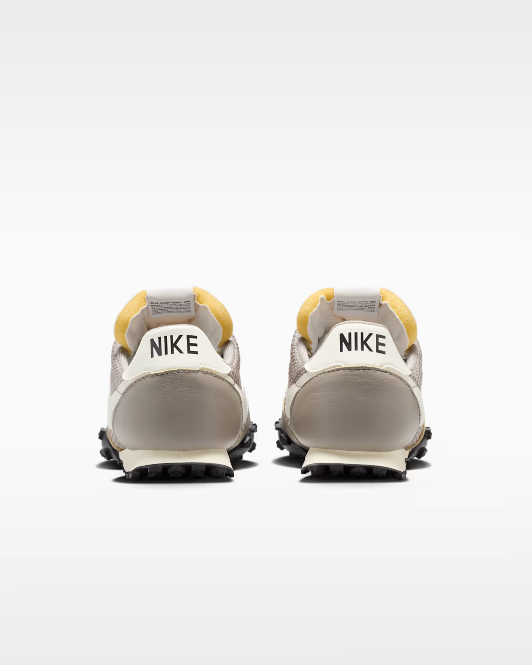 IM8673-001 Nike Waffle Racer SE "Moon Fossil/Sail/Shadow Brown"