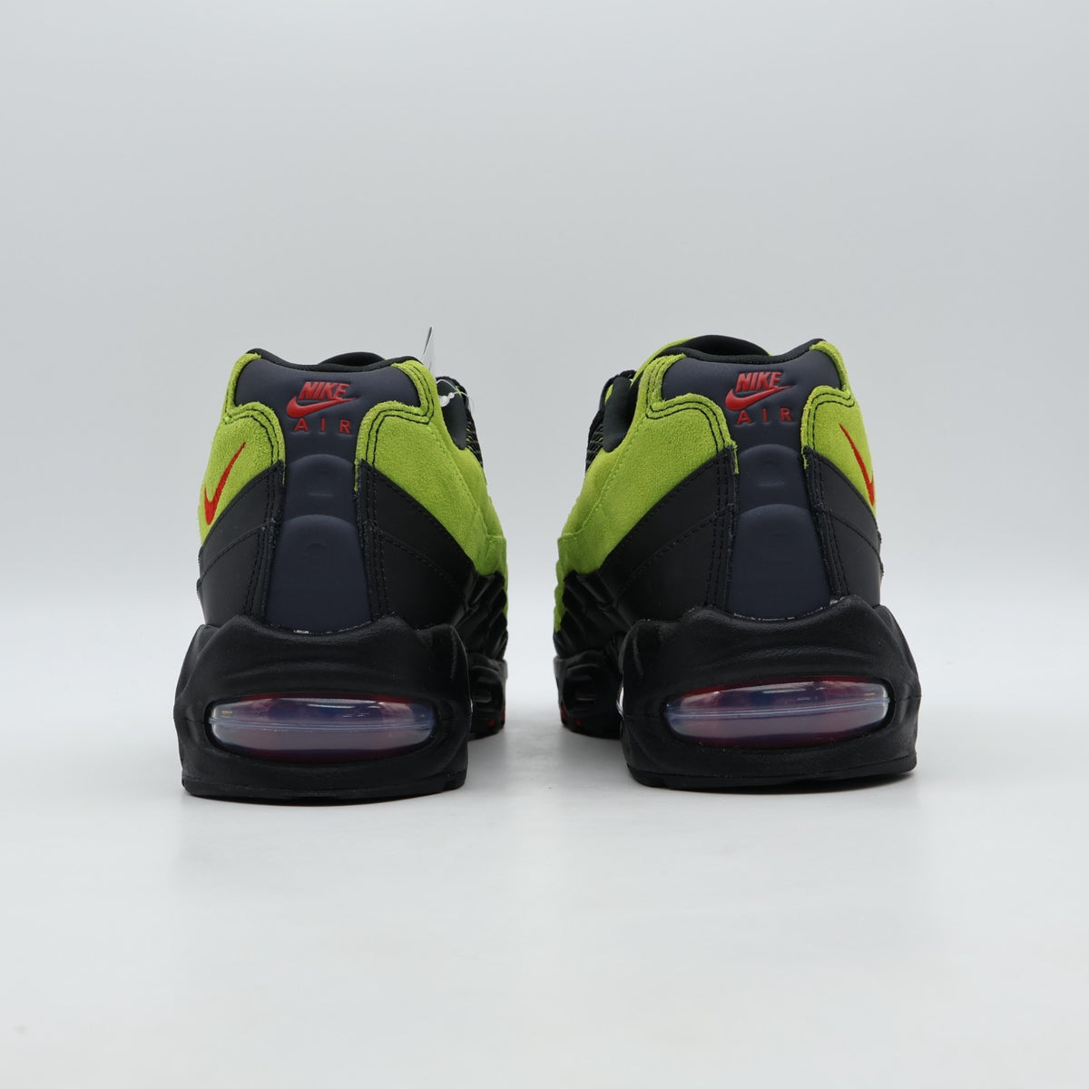 IQ6687-300 Aya Brown Ã Nike Air Max 95 "Atomic Green" (Men's)