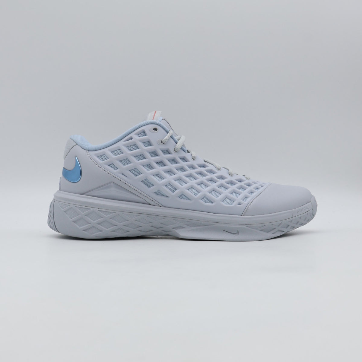 IV7127-001 Nike Kobe 3 Low Protro Basketball Shoes (Men's)