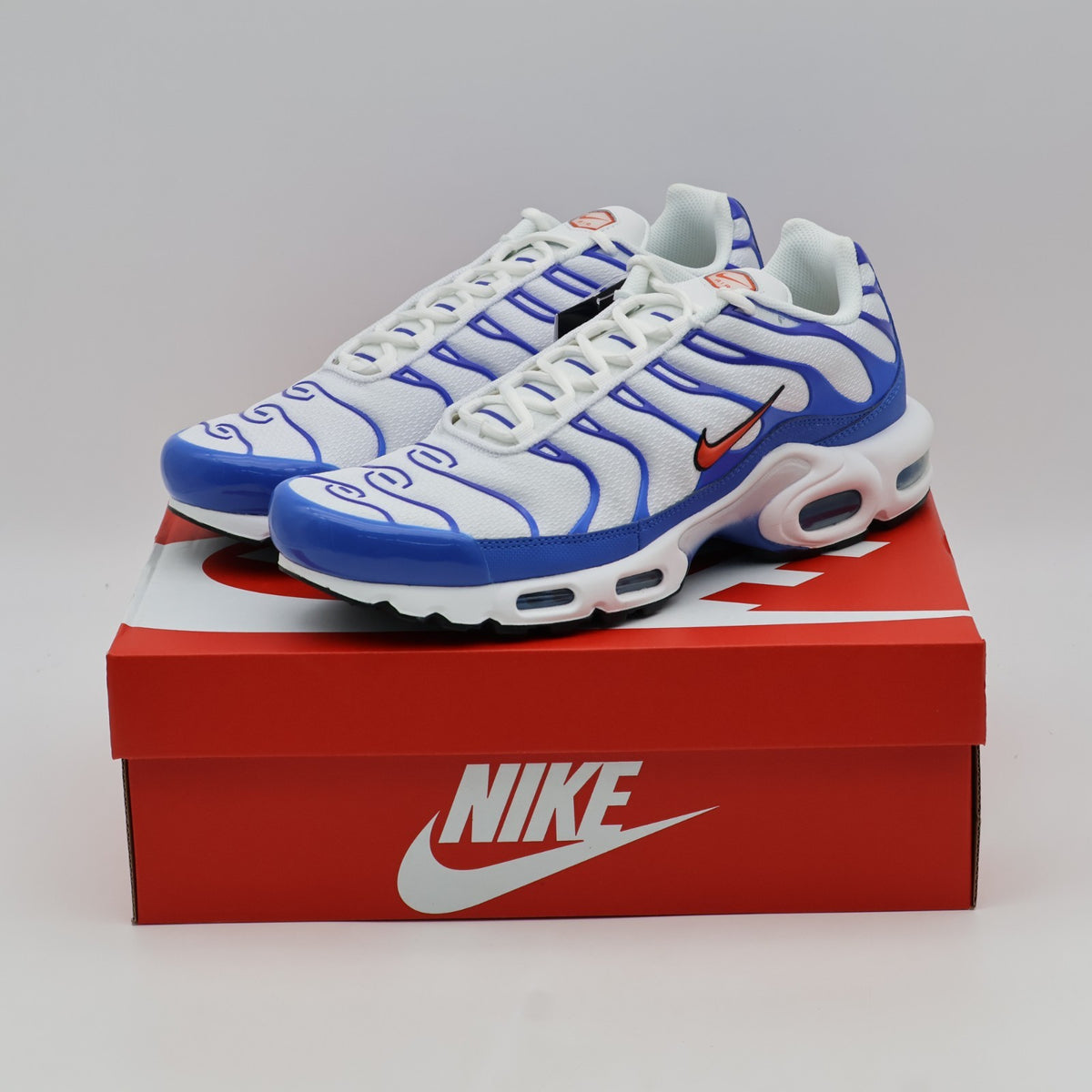 DM0032-107 Nike Air Max Plus Signal Blue (Men's)