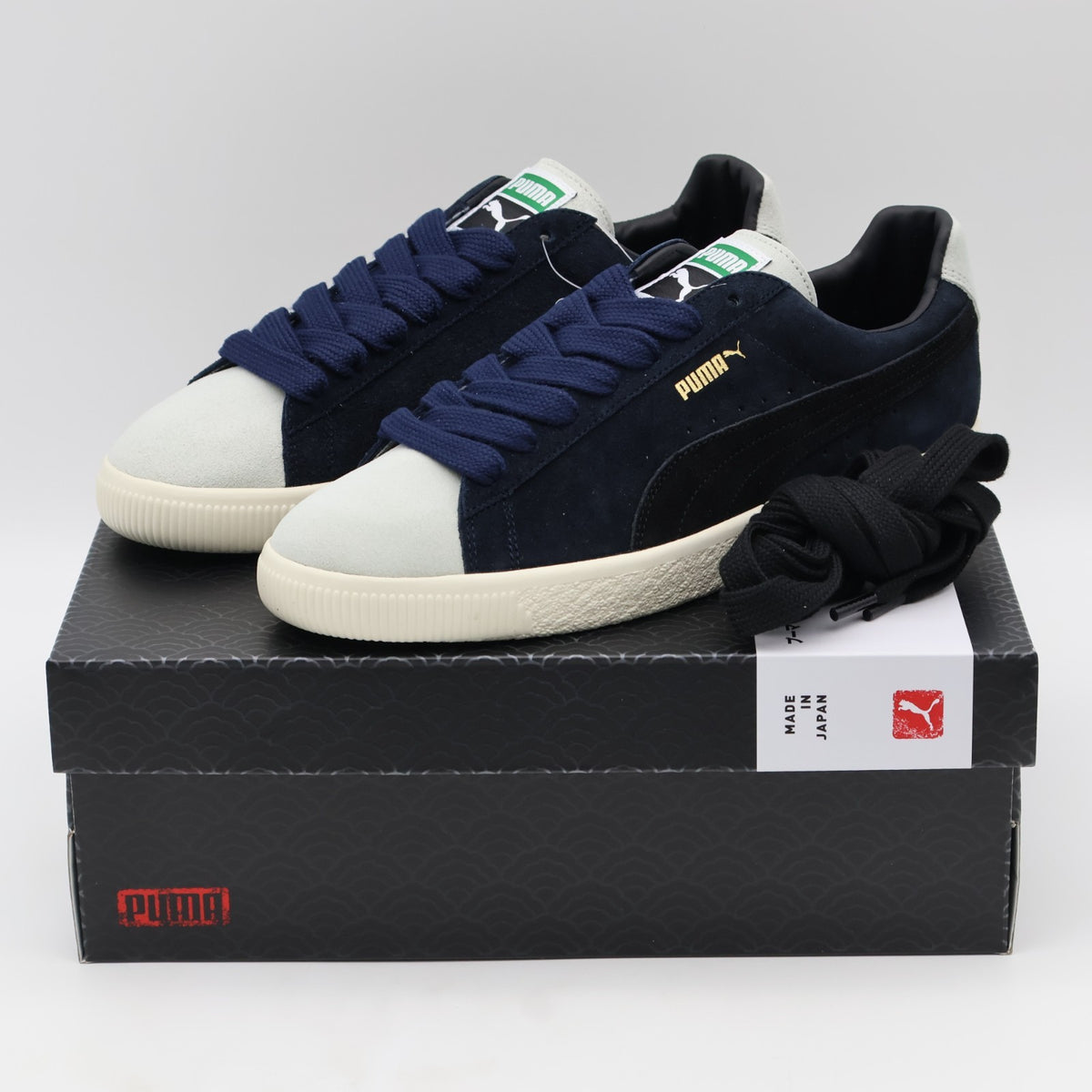 404132-01 Acy Puma Suede VTG MIJ Navy Warm White Black Puma (Men's)