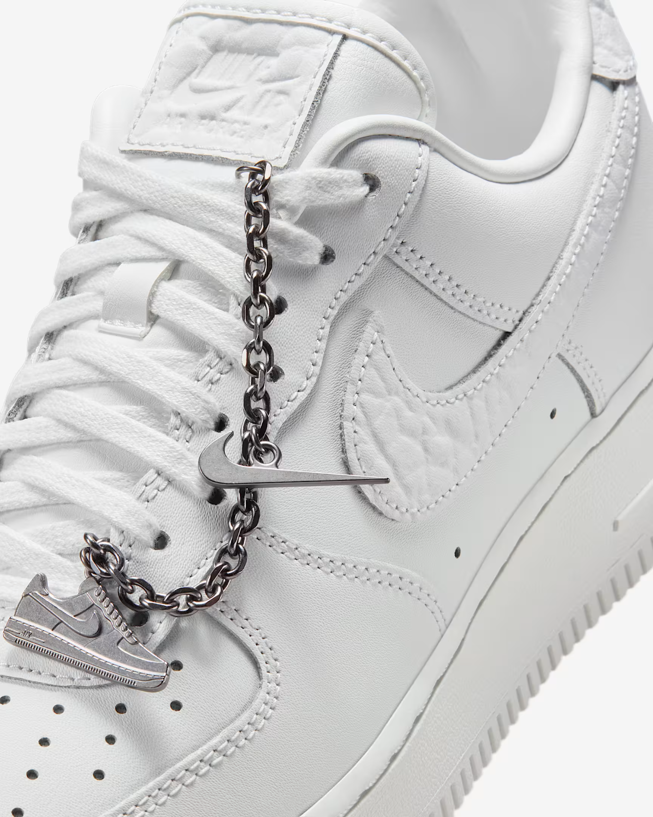 IM6485-121 Nike Air Force 1 Low '07 White (Women's)