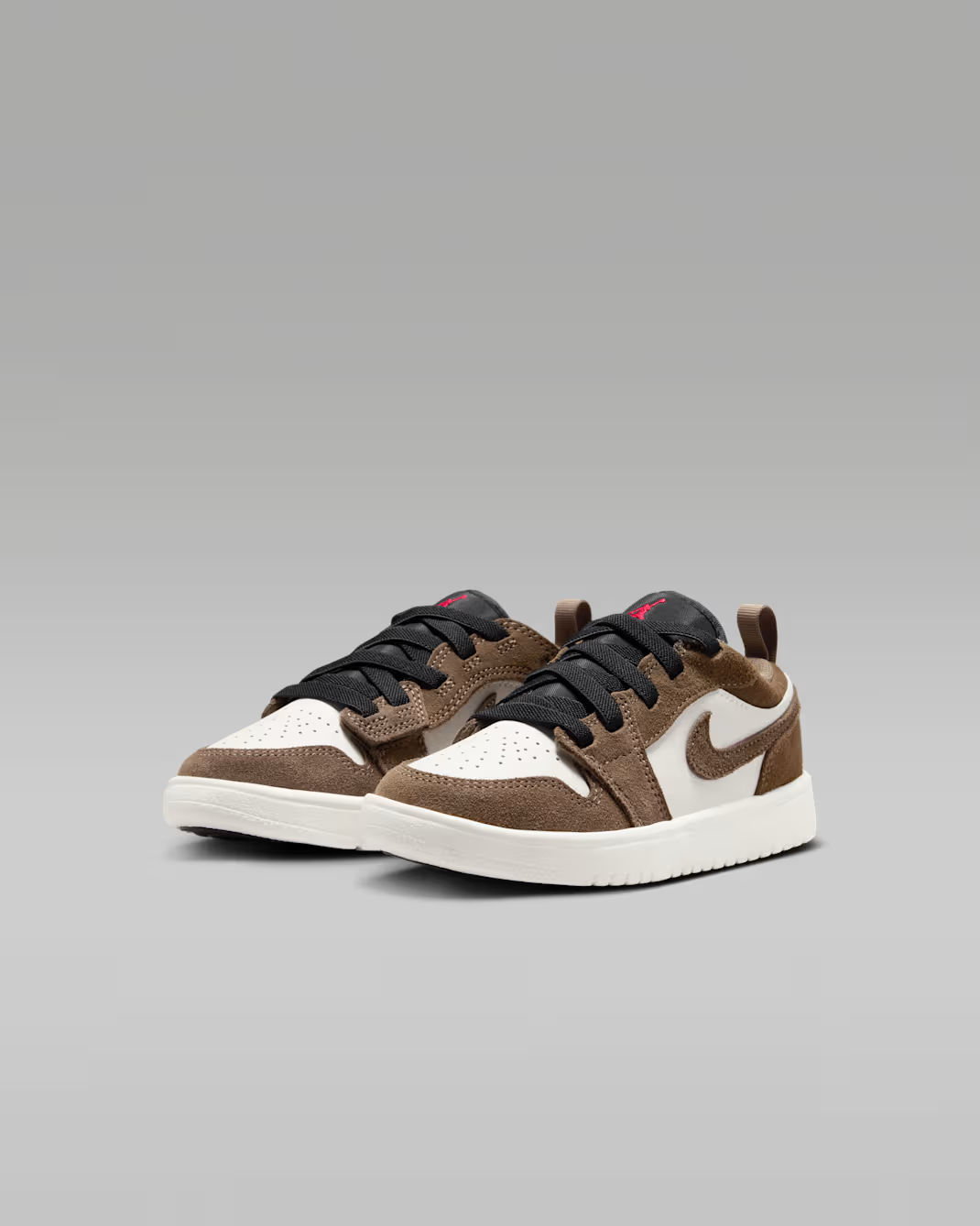 DR9748-200 Nike PS Jordan 1 Low Alt "Palomino/Phantom"