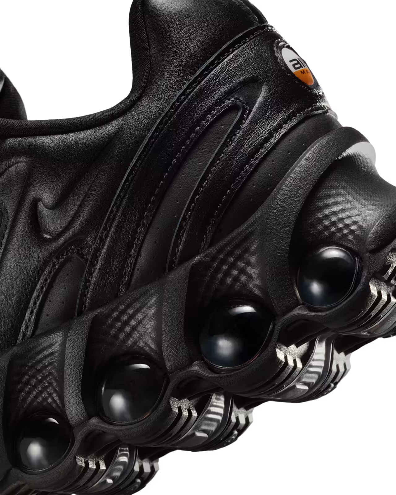 II7058-001 Nike Air Max DN8 Leather Triple Black (Men's)