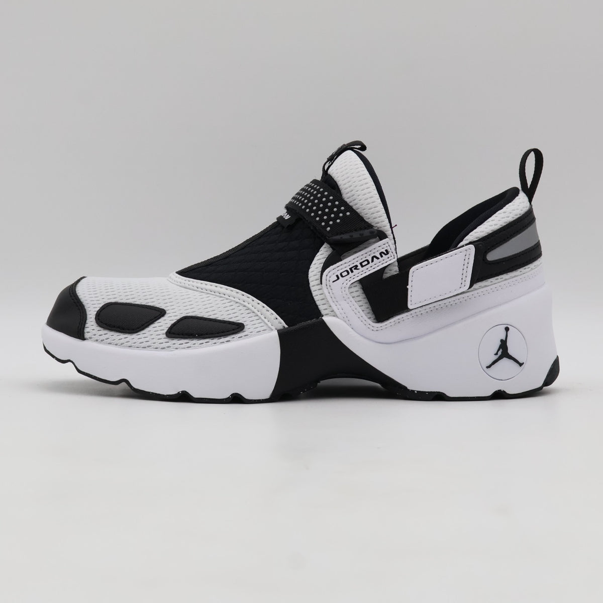 HQ2164-100 Nike Jordan Trunner LX White Reflective Silver Black (Women's)