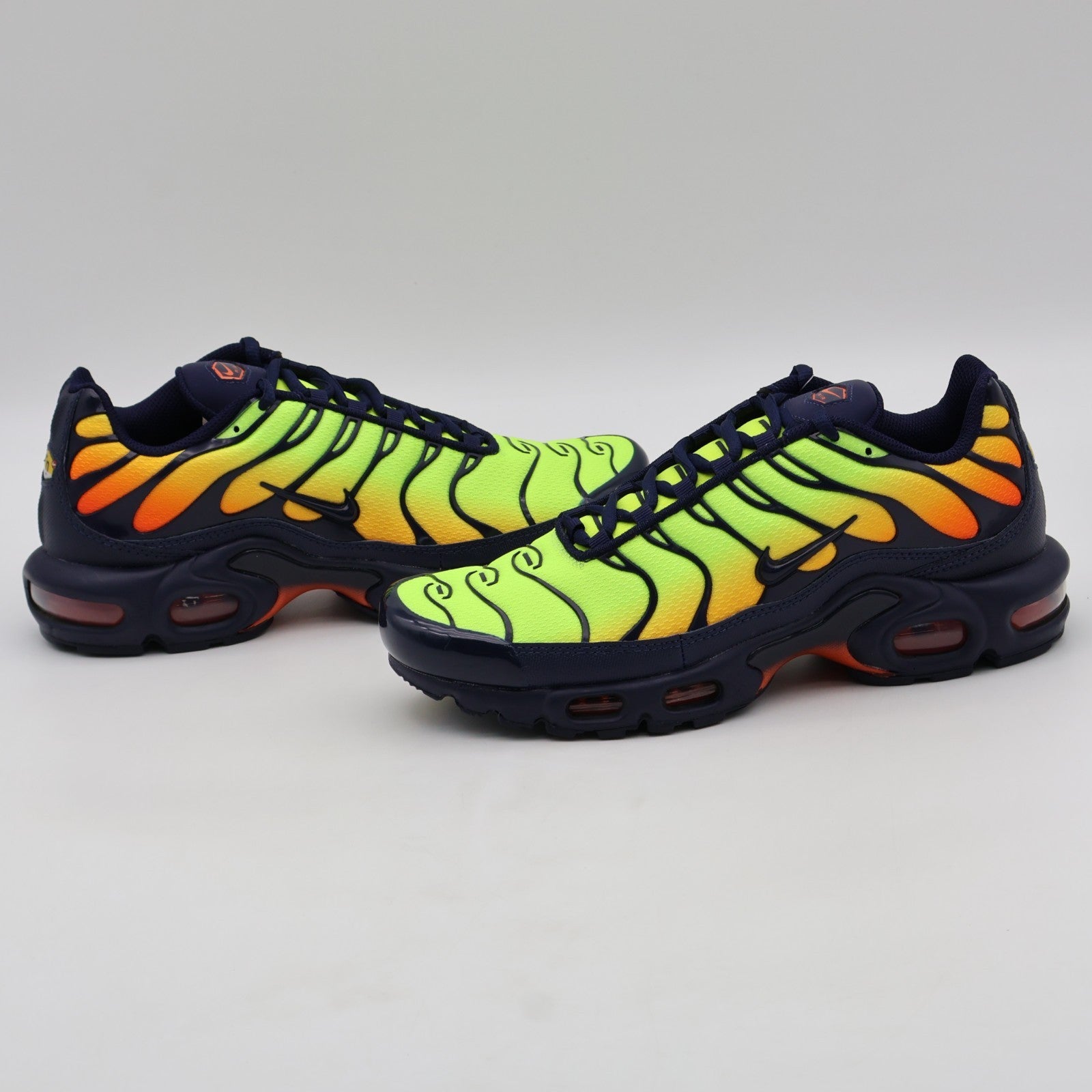 DM0032-701 Nike Air Max Plus Lemon Venom (Men's)