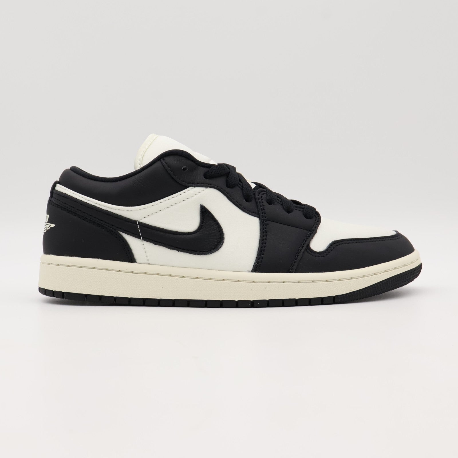 FB9893-101 Nike Air Jordan 1 Low SE Vintage Panda (Women's)
