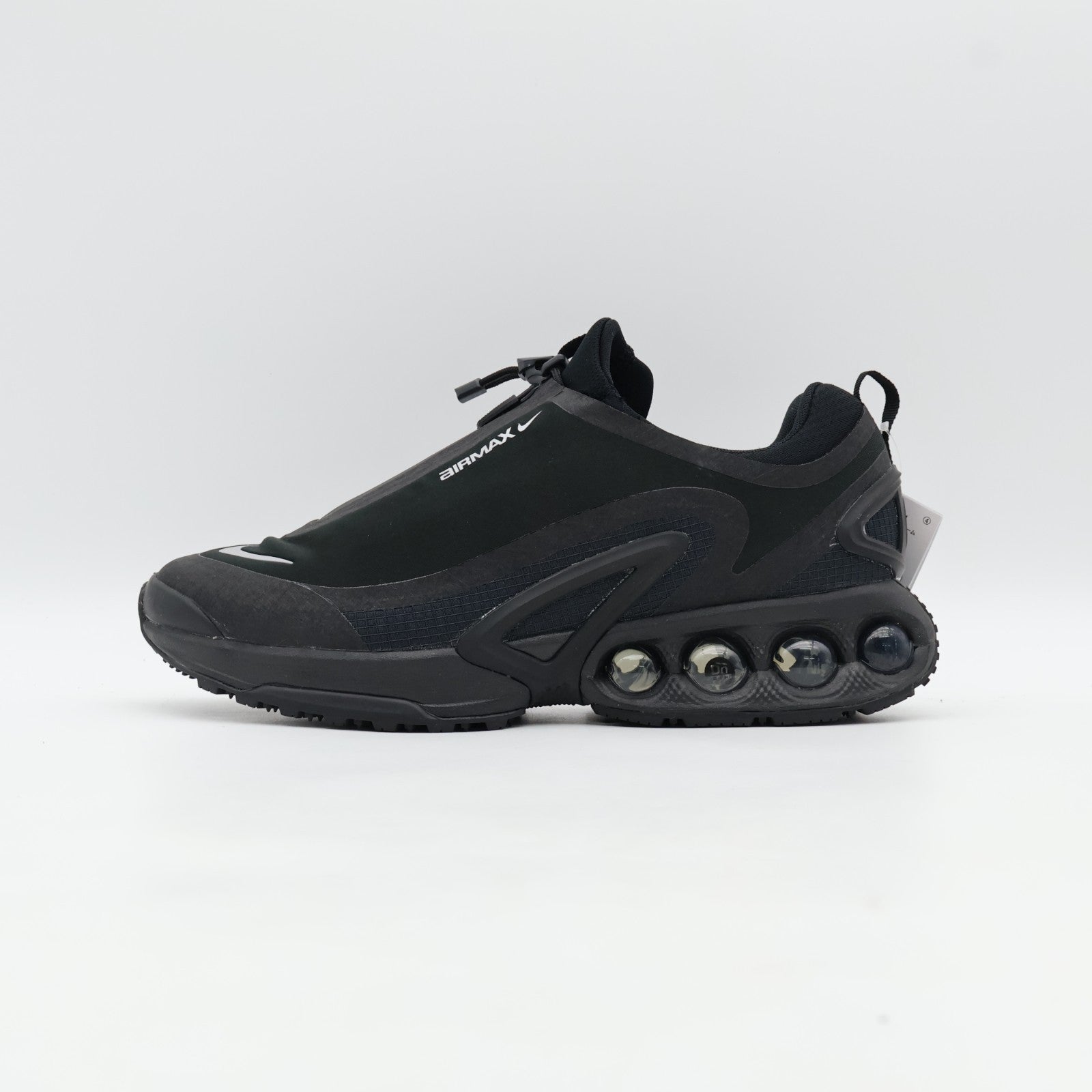 HQ8605-001 Nike Air Max DN Roam Triple Black Metallic Silver (Men's)
