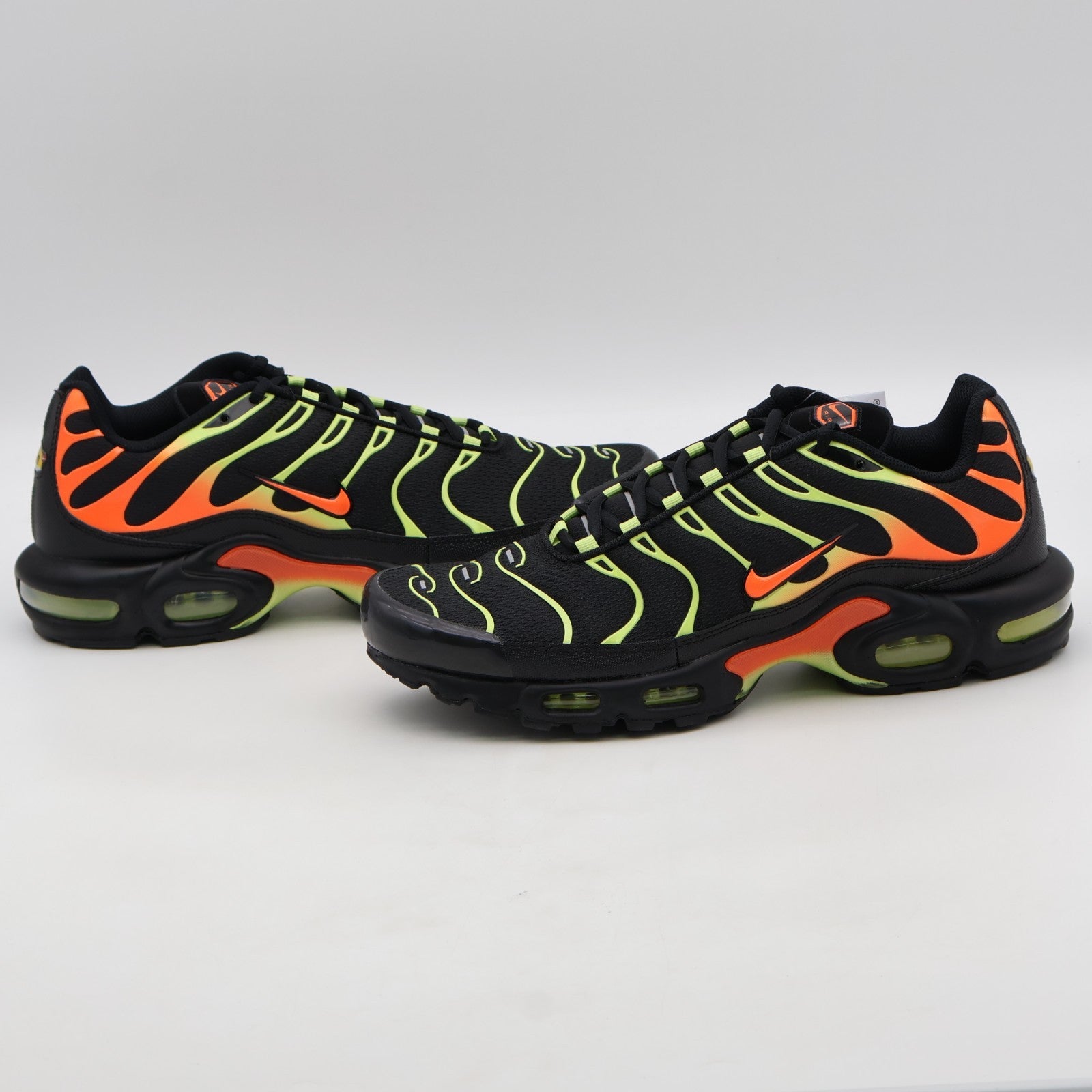 DM0032-028 Nike Air Max Plus Sunrise (Men's)