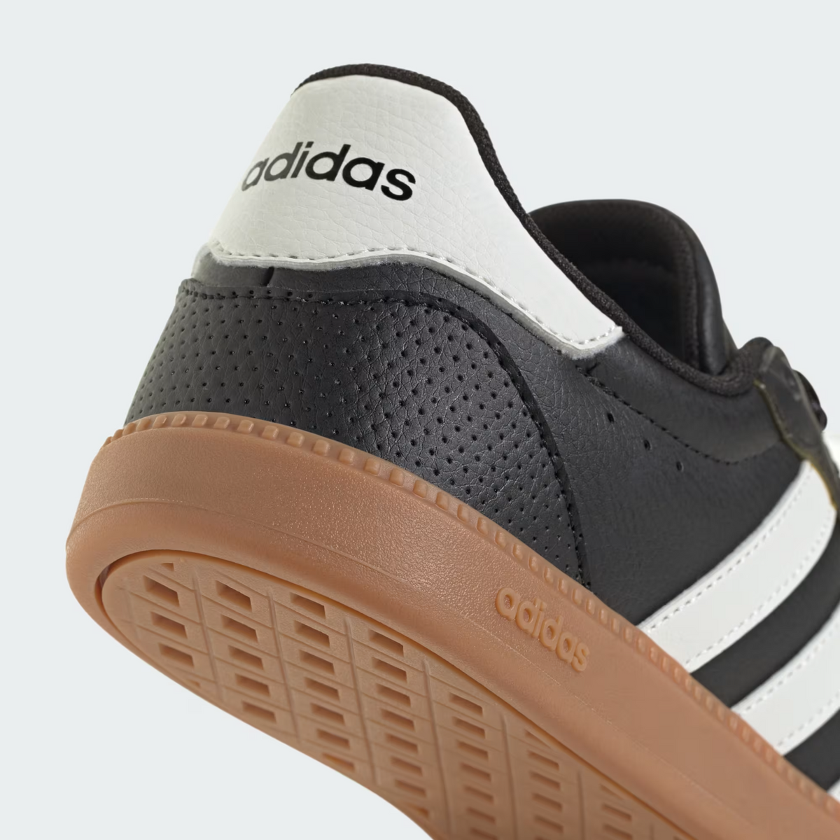 JQ8255 adidas Breaknet Sleek Core Black Core White Gum (Women's)