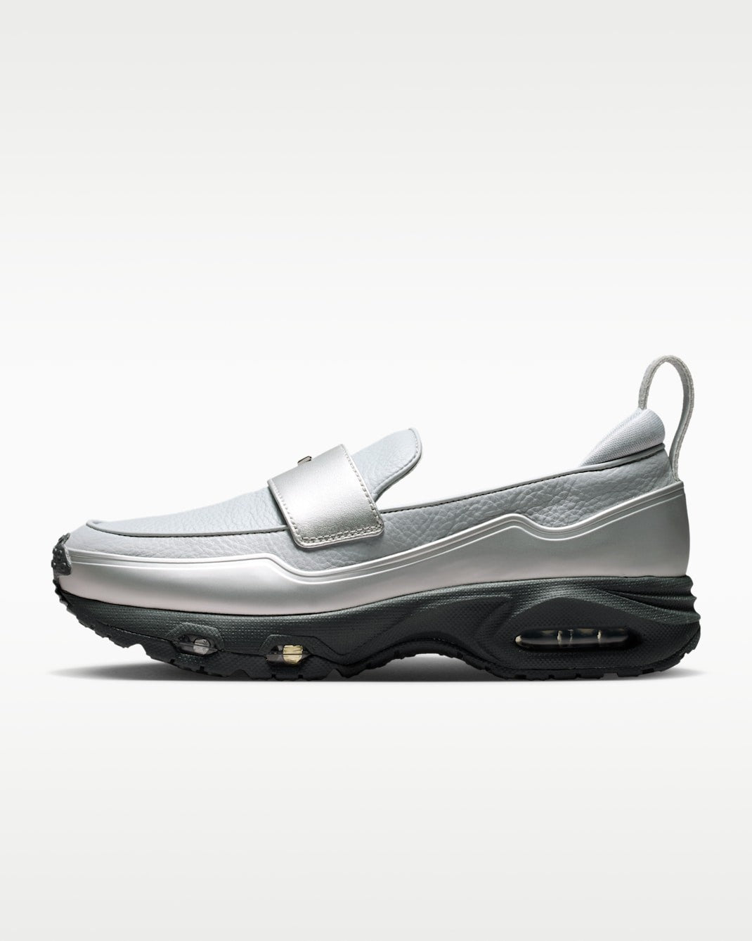 IV4690-099 Nike Women's Air Max Phenomena Wolf GreySilver (Women's)