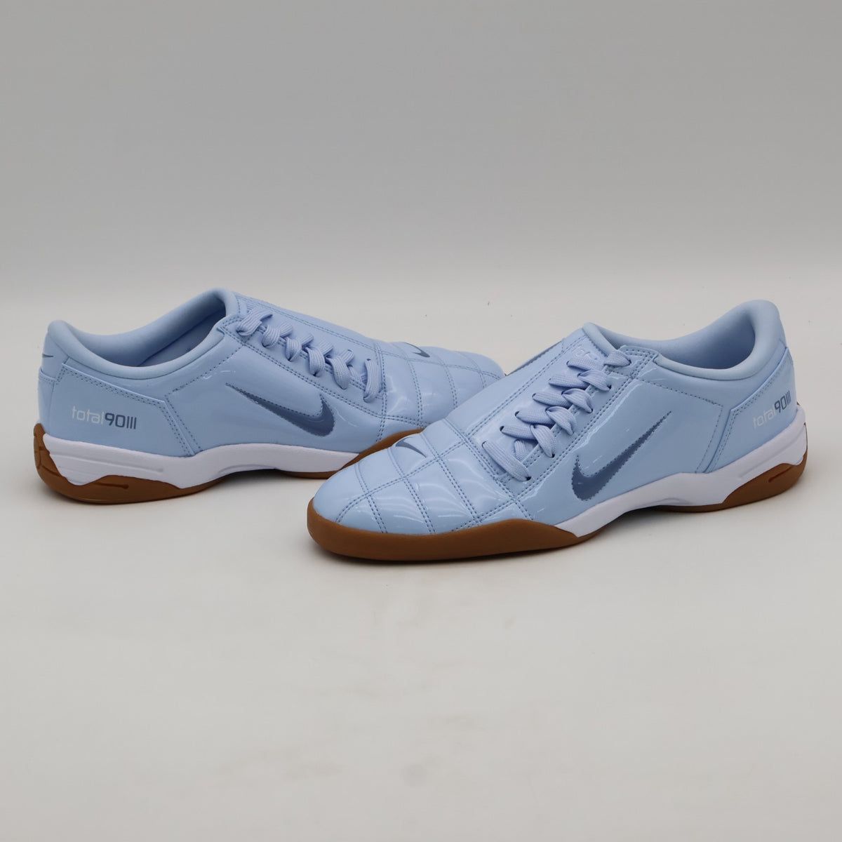 IB5666-401 Nike Women's Total 90 Celestine Blue (Women's)