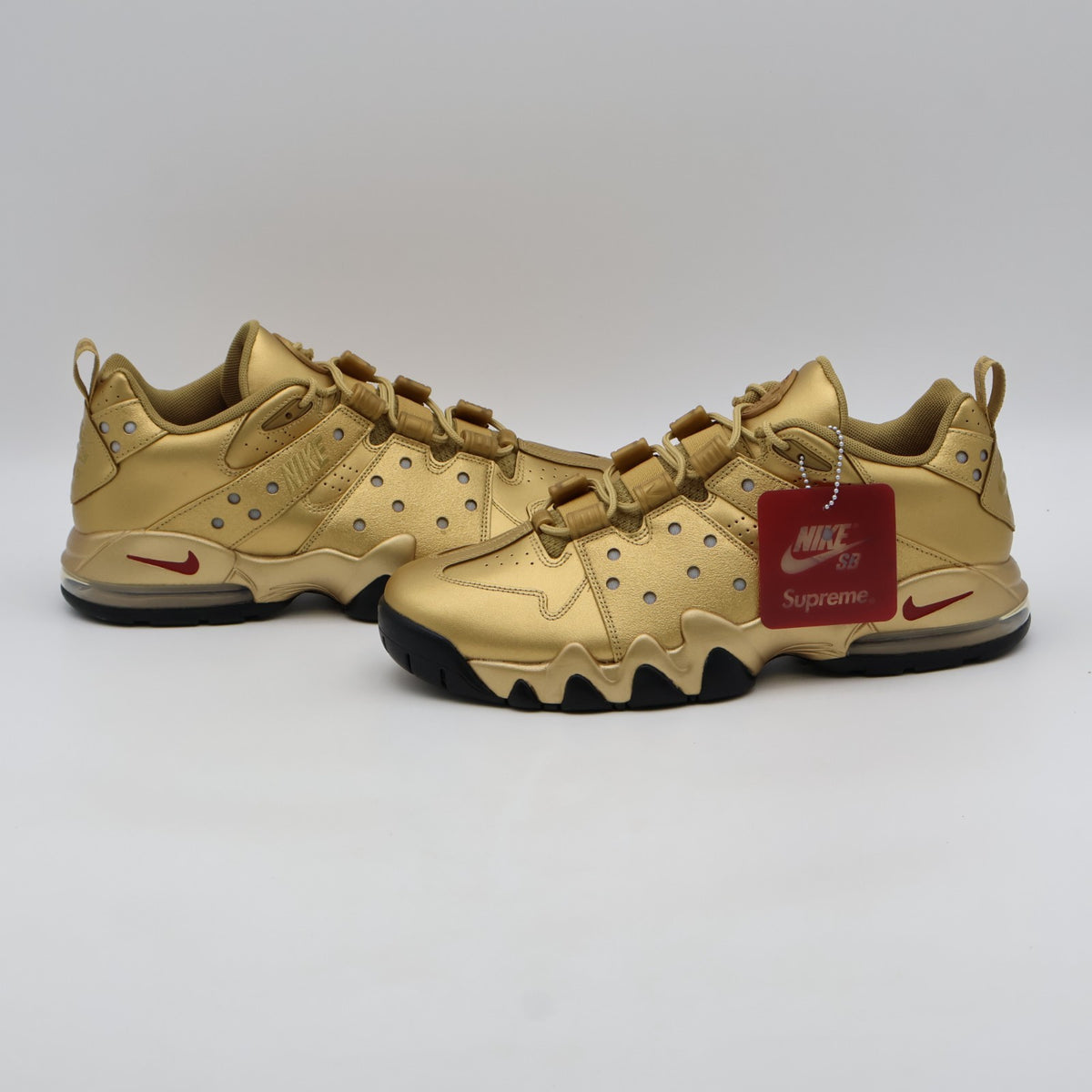 IM4283-700 Supreme Nike SB Air Max 2 CB 94 Low SP Metallic Gold (Men's)