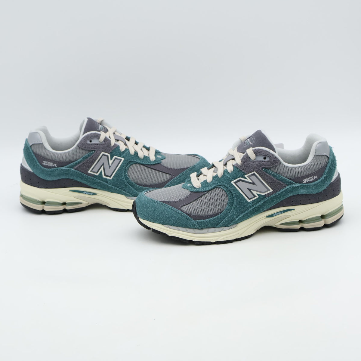 M2002REM New Balance 2002R New Spruce (Men's)