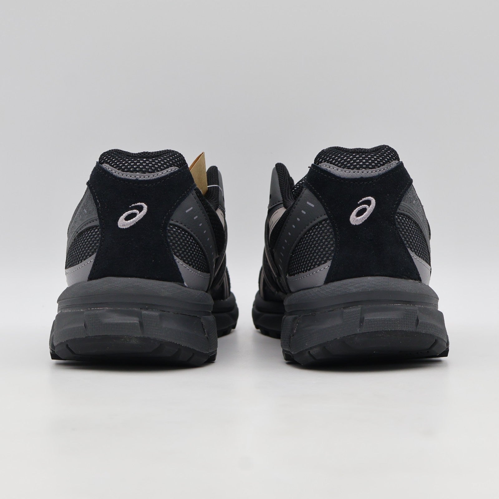 1203A734-001 Asics Gel-Sonoma TR62 Black Graphite Grey (Men's)