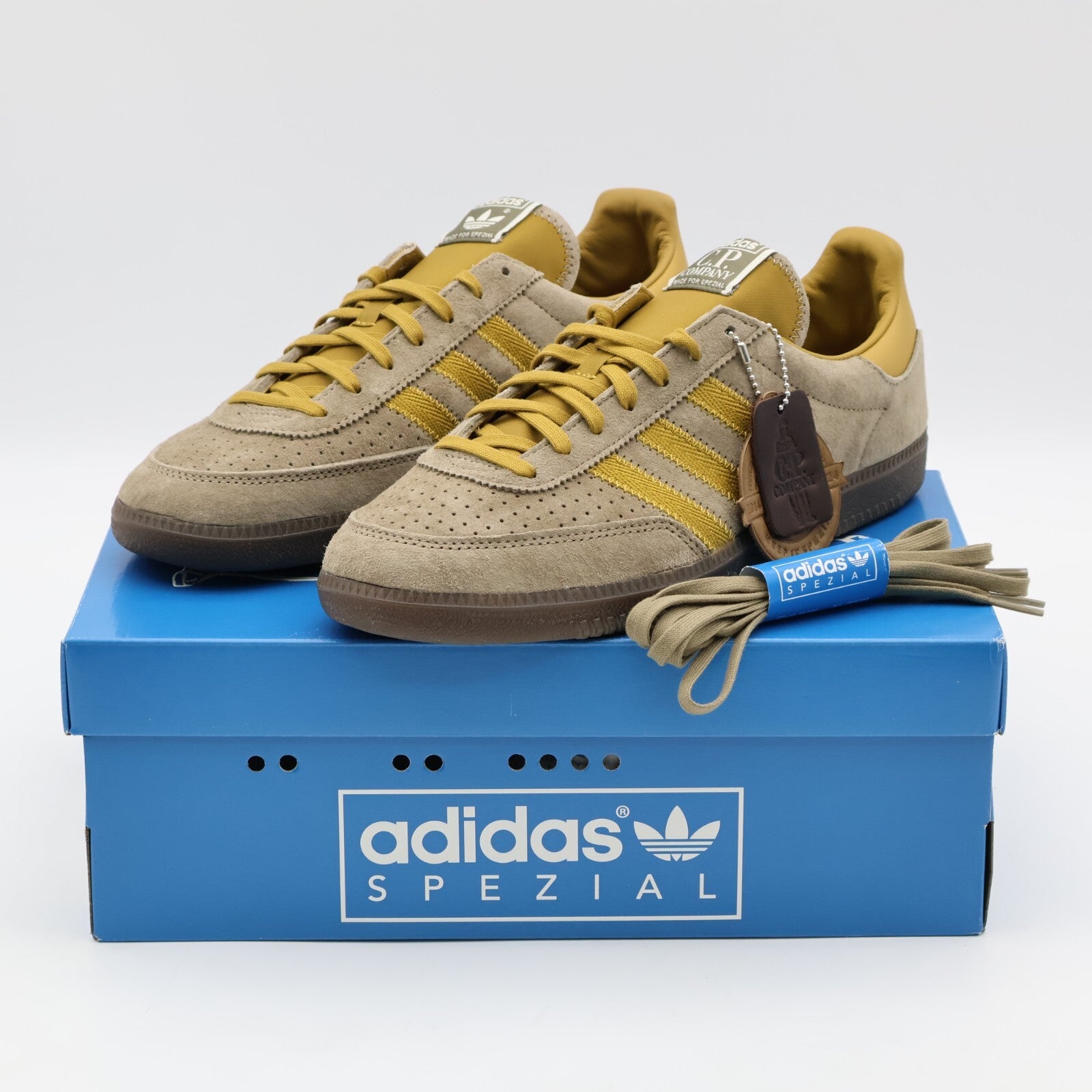 JR5288 C.P. Company Ã adidas Originals Wimberly Spezial Tech Khaki (Men's)