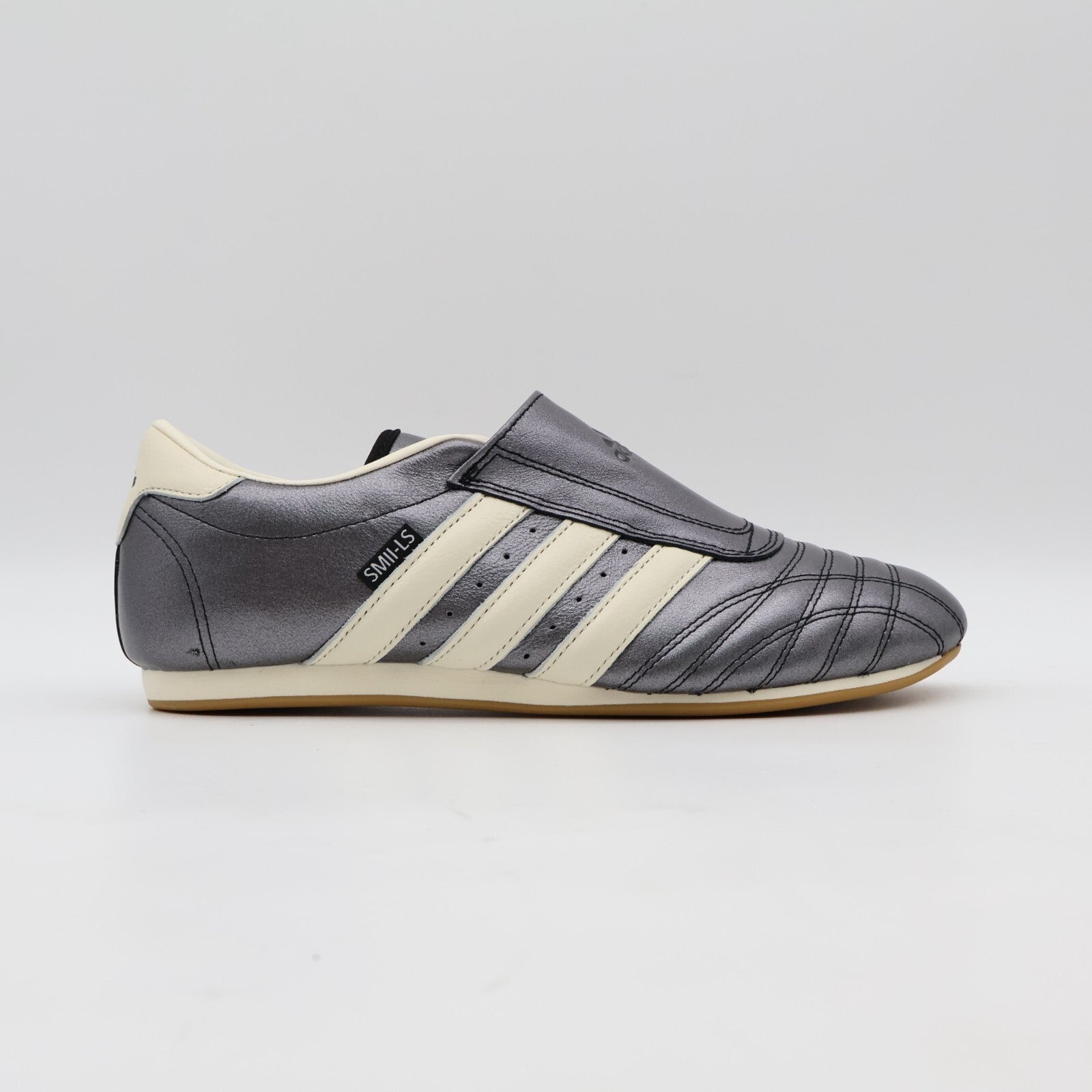 JS4465 adidas Originals Taekwondo Core Black Silver Metallic Gum (Women's)