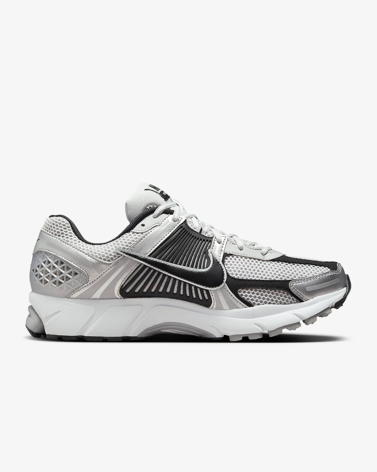 FJ4151-004 Nike Zoom Vomero 5 Metallic Silver Pure Platinum White Black (Men's)