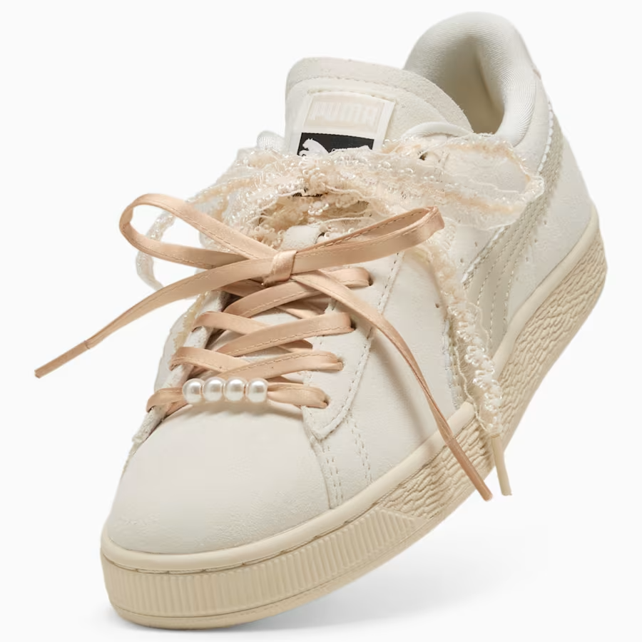 408330-01 Puma Suede Bloom "Frosted Ivory/Silver Fog" (Women's)