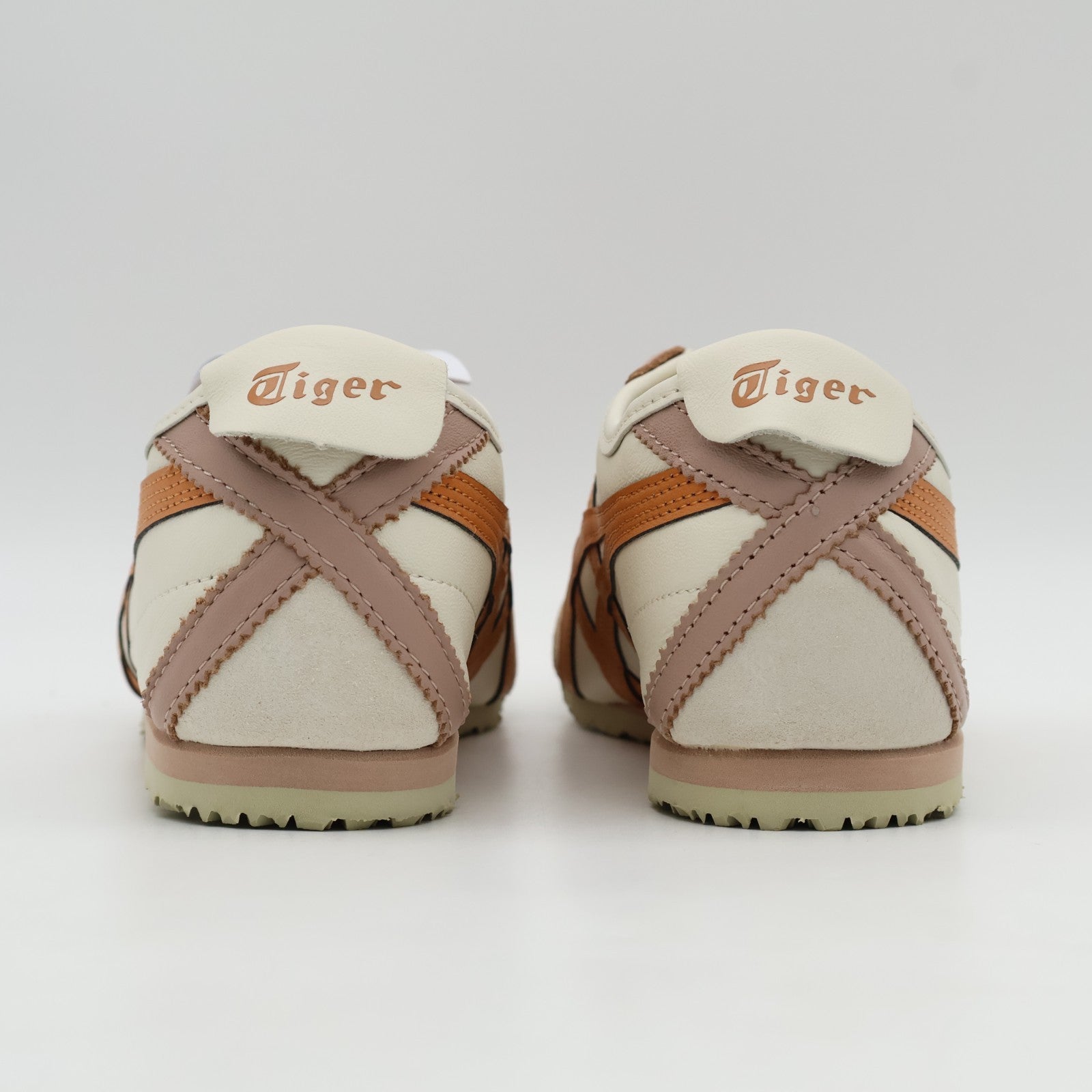 1183C102-204 Onitsuka Tiger MEXICO 66 BIRCH RUST ORANGE (Men's)