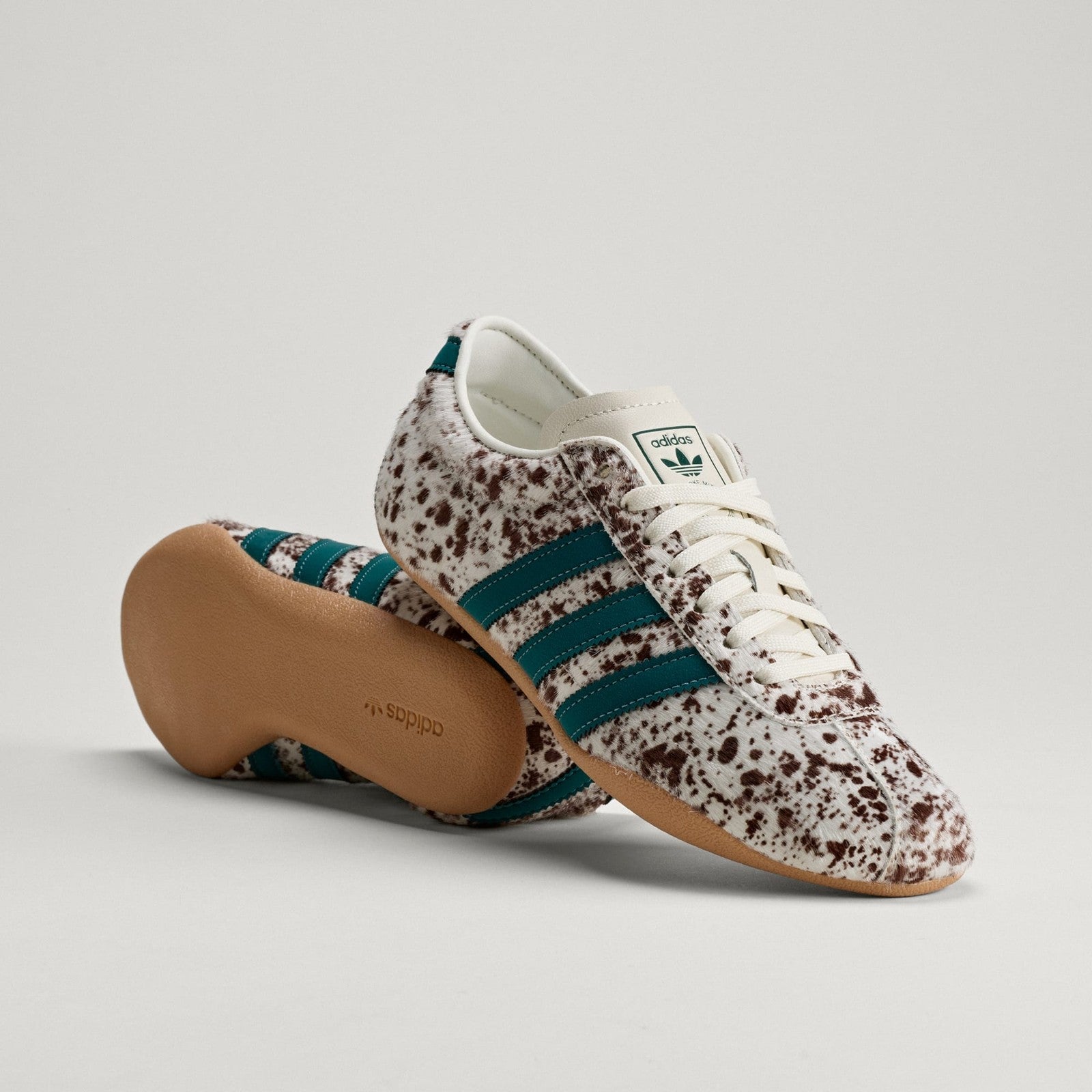 KJ7544 adidas Tokyo Off WhiteRich GreenDark Brown (Women's)