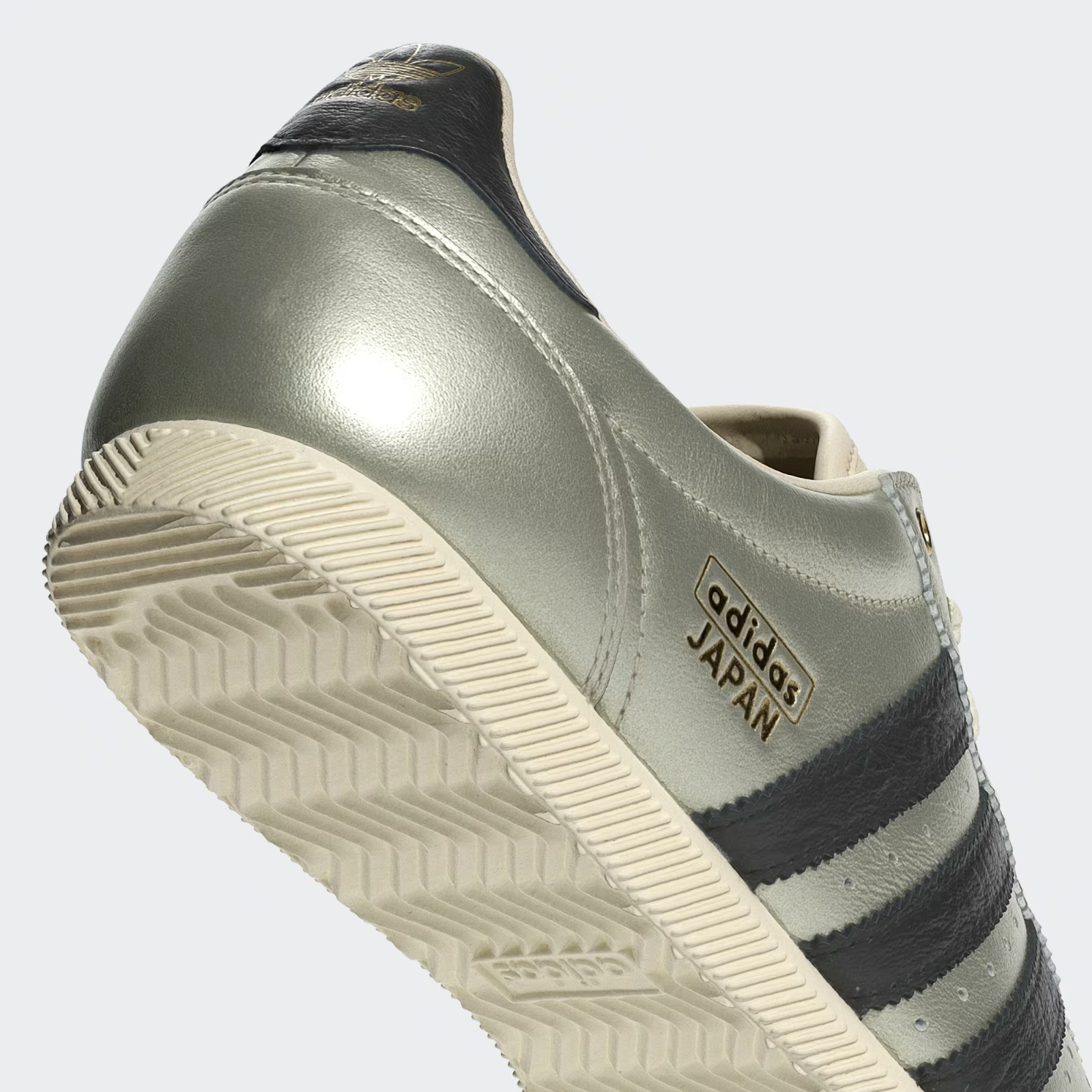 JS4015 adidas Originals Women's Japan Alumina Core Black Cream White (Women's)