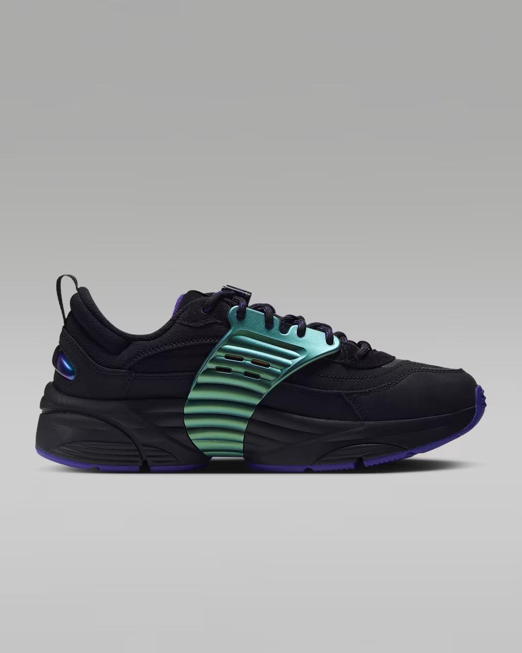 IQ5486-001 Nike Jordan Trunner O/S SE Black/Dark Concord/White (Men's)