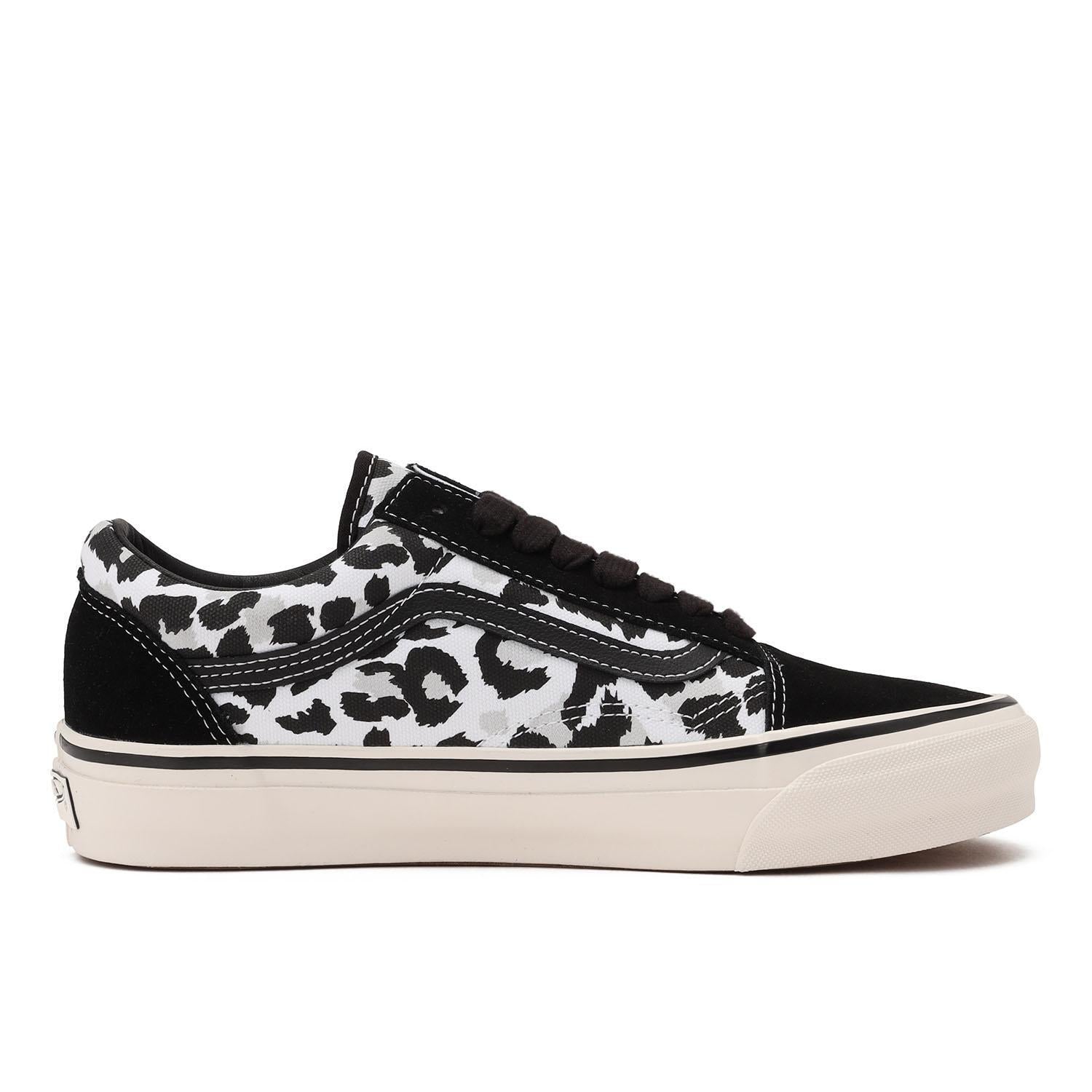 VN000D56BA2 Vans Premium Old Skool Leopard Black White (Men's)