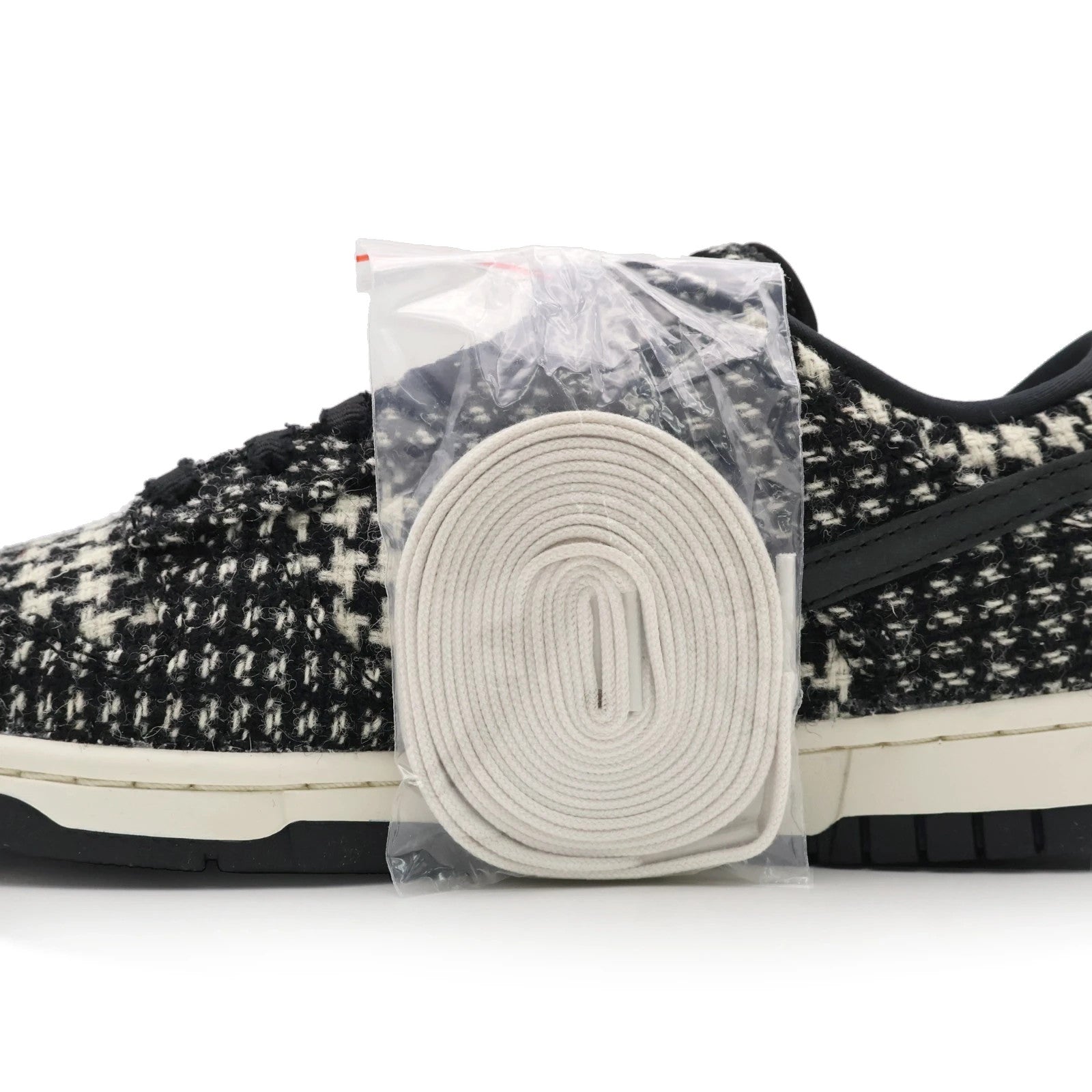 HQ5036-901 Harris Tweed Nike Women's Dunk Low Black Phantom (Women's