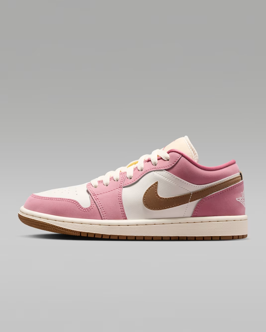 DC0774-609 Nike Air Jordan 1 Low (Women's)