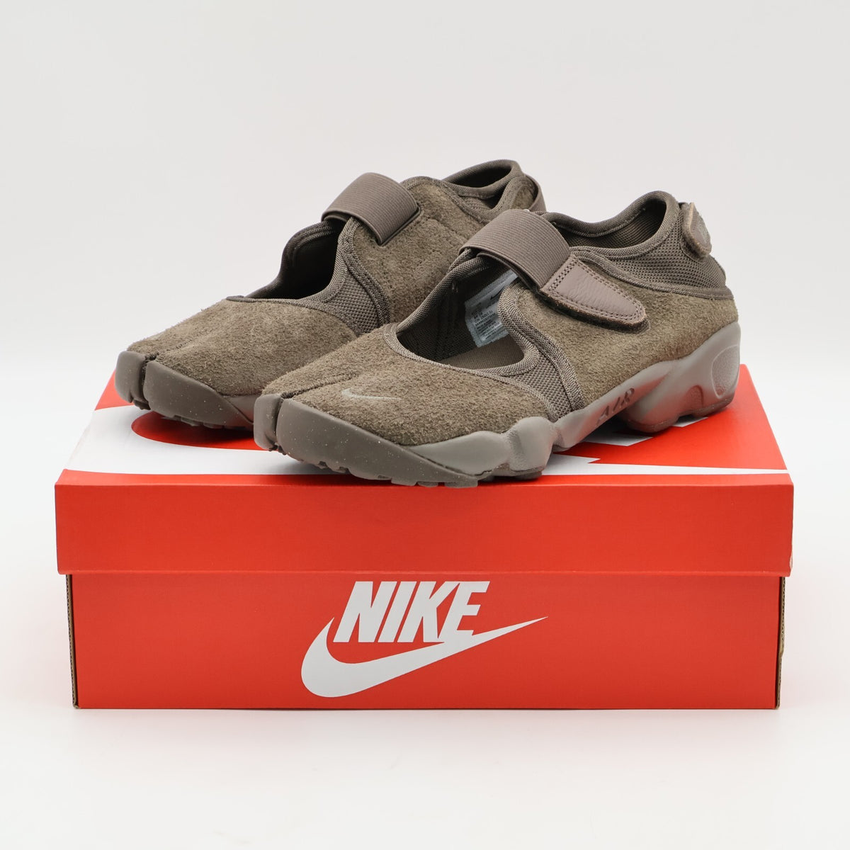 HQ1474-002 Nike Air Rift Brown (Women's )