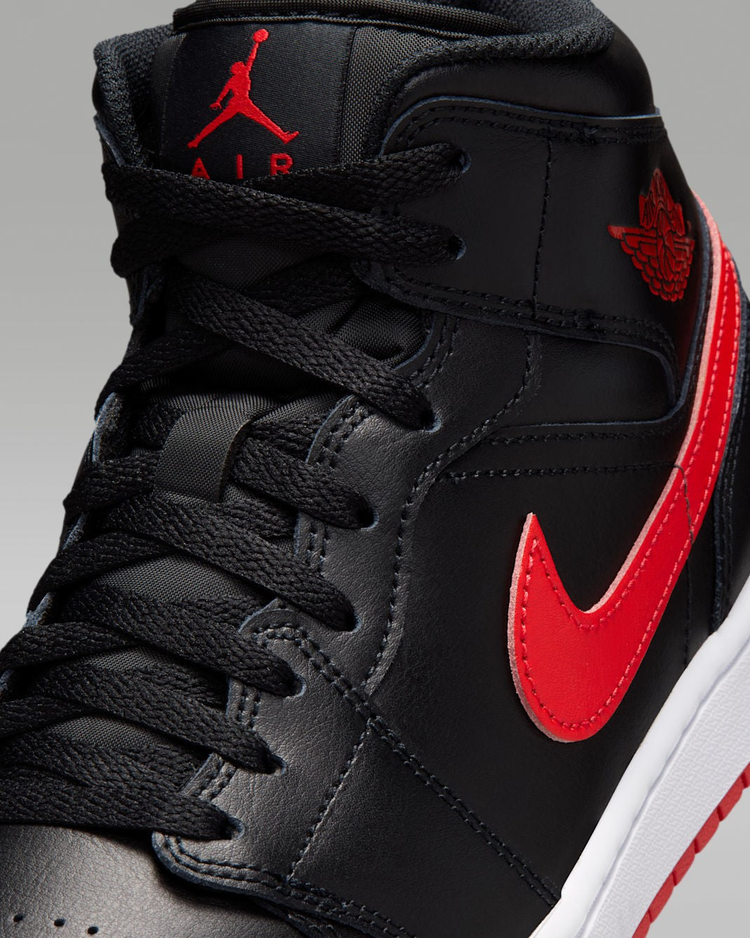 DQ8426-005 DQ8426-005 Nike Air Jordan 1 Mid BlackUniversity Red (Men's)