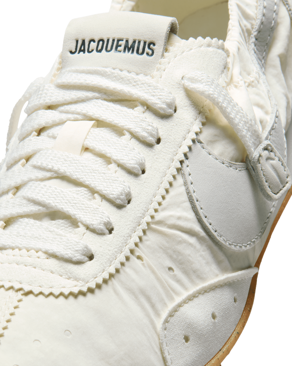 HV8547-002 Jacquemus Nike Women's Moon Shoe Soft Pearl (Women's)