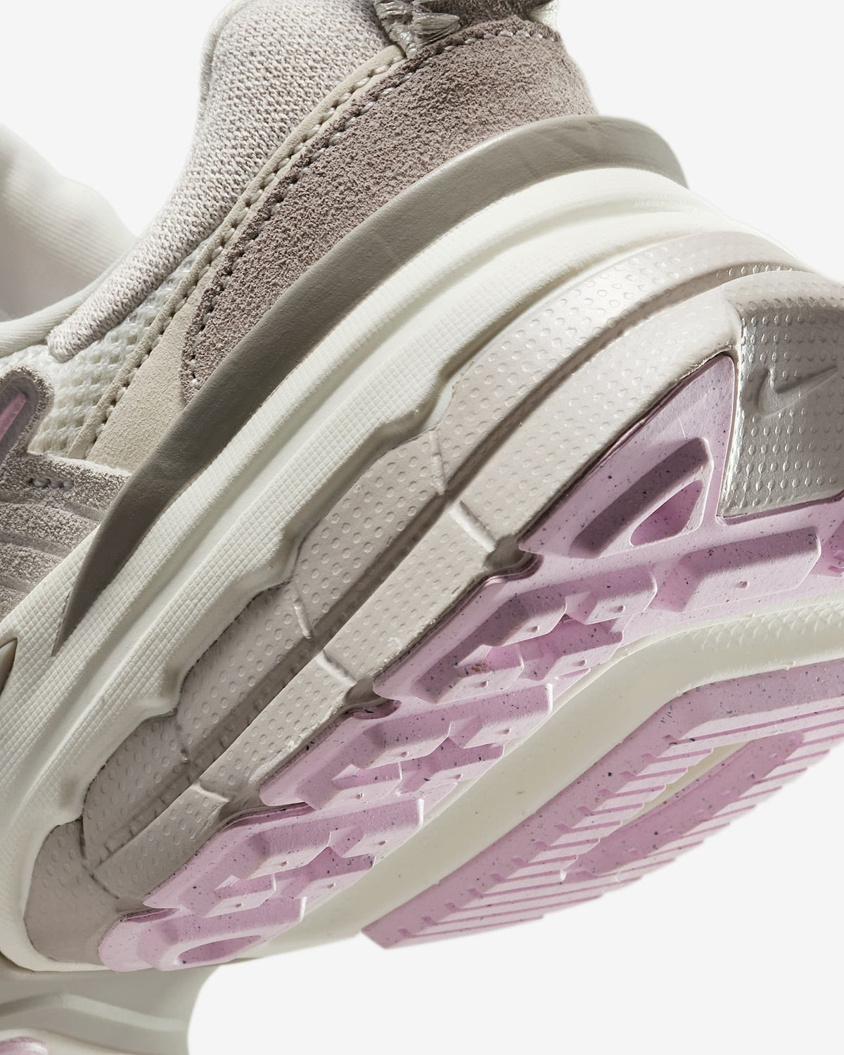 HV5997-161 Nike V2K Run Women's Shoes (Women's)