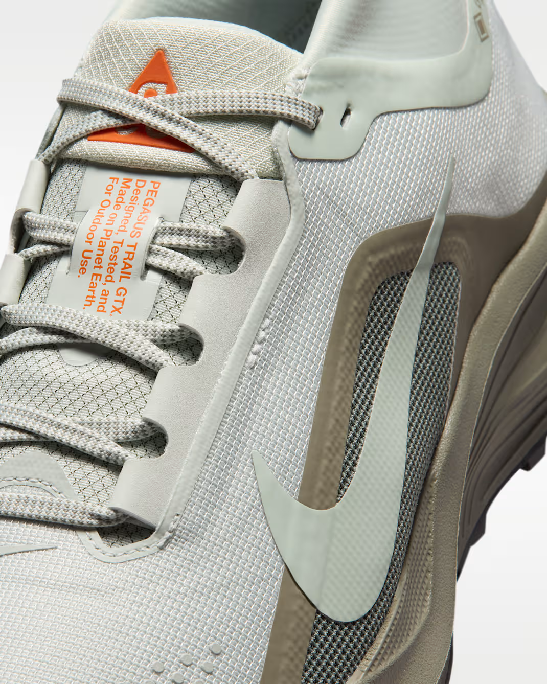 IQ1084-003 Nike ACG Pegasus Trail GORE-TEX "Light Silver/Light Army" (Men's)