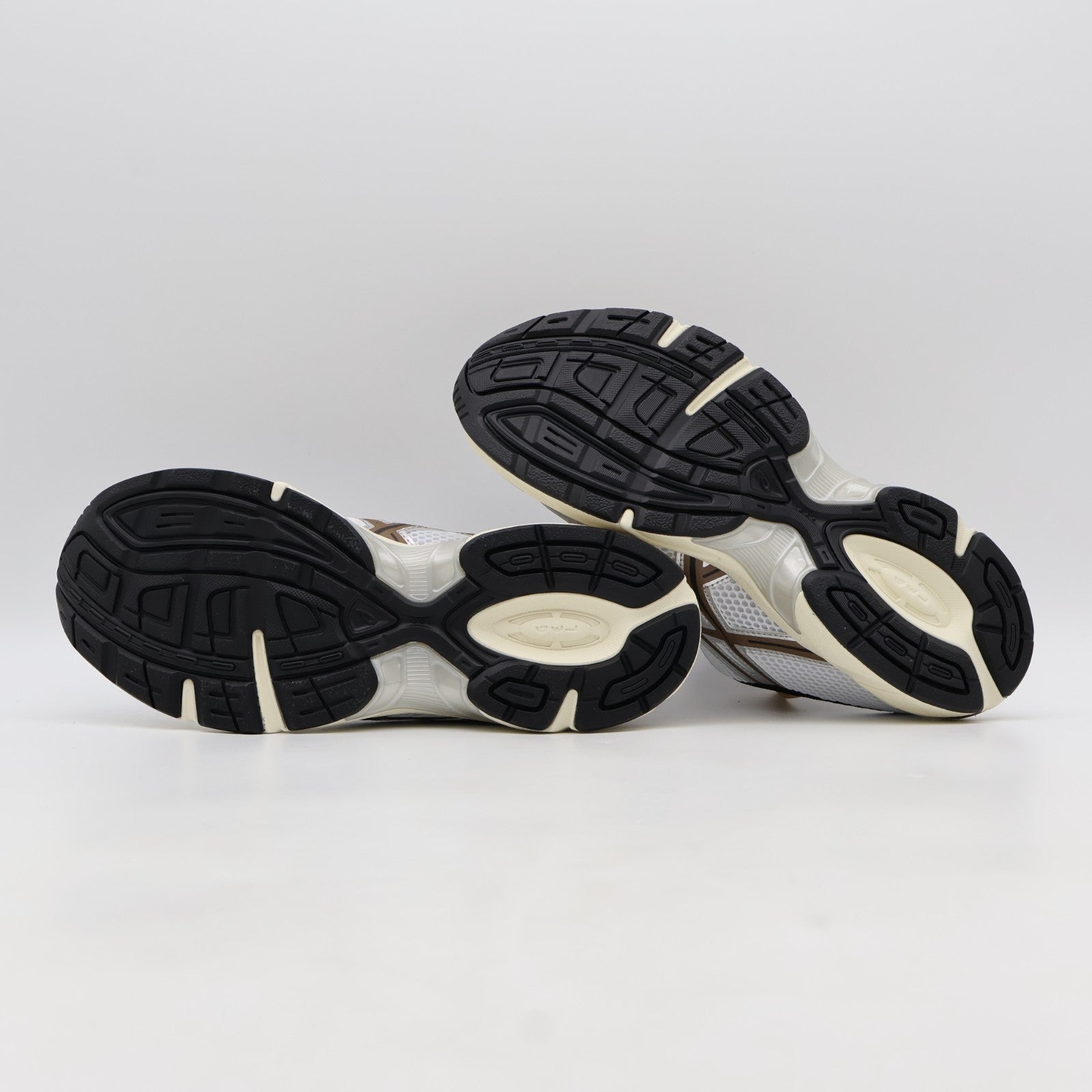 1203B048-101 Asics Gel-1130 Mule "Silver/Brown" (Men's)