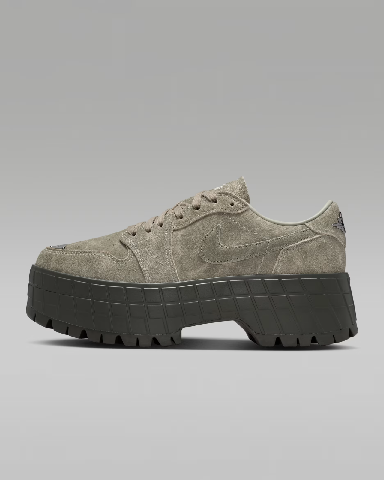 IR7248-304 Nike Air Jordan 1 Brooklyn Low "Spruce Fog/Cargo Khaki" (Women's)