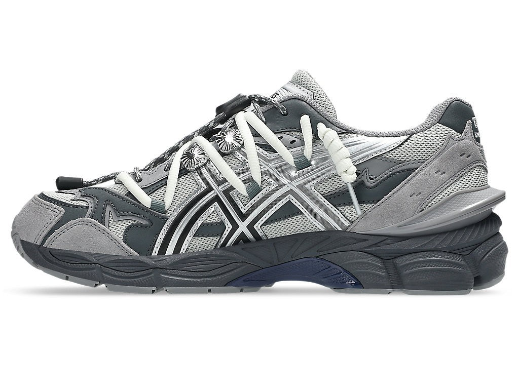 1203A838-020 TOGA Asics Gel-Cumulus 16 TG Grey Black Pure Silver (Men's)